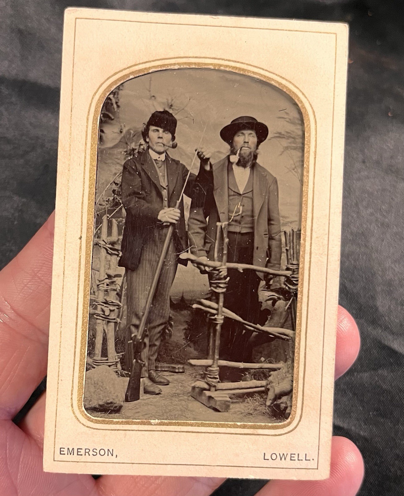 TIN TYPE PHOTO TWO MEN WITH MUSKET RIFLE SMOKING PIPES