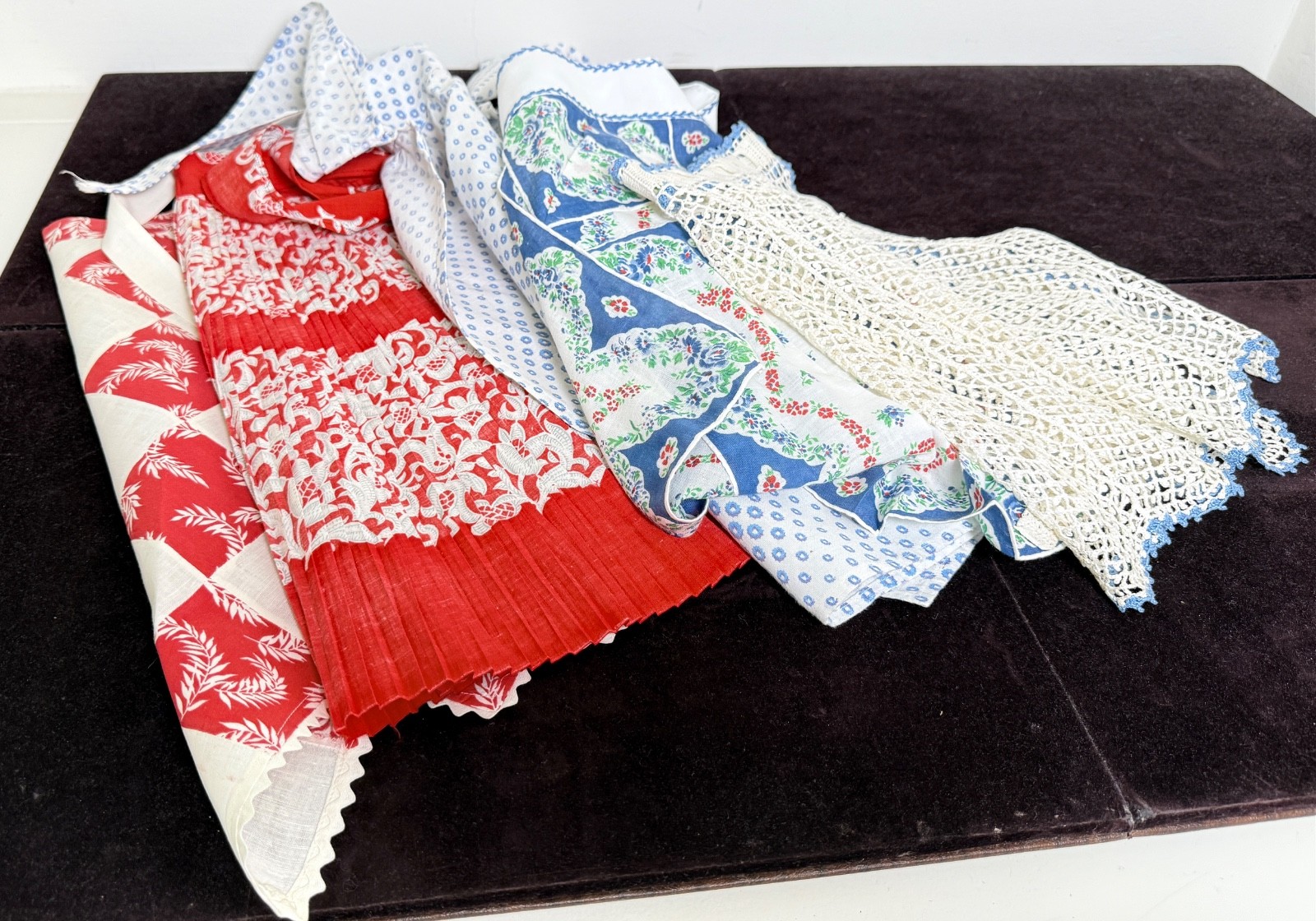 Lot of 5 Vintage Mid-Century Modern Hand Made Aprons B501
