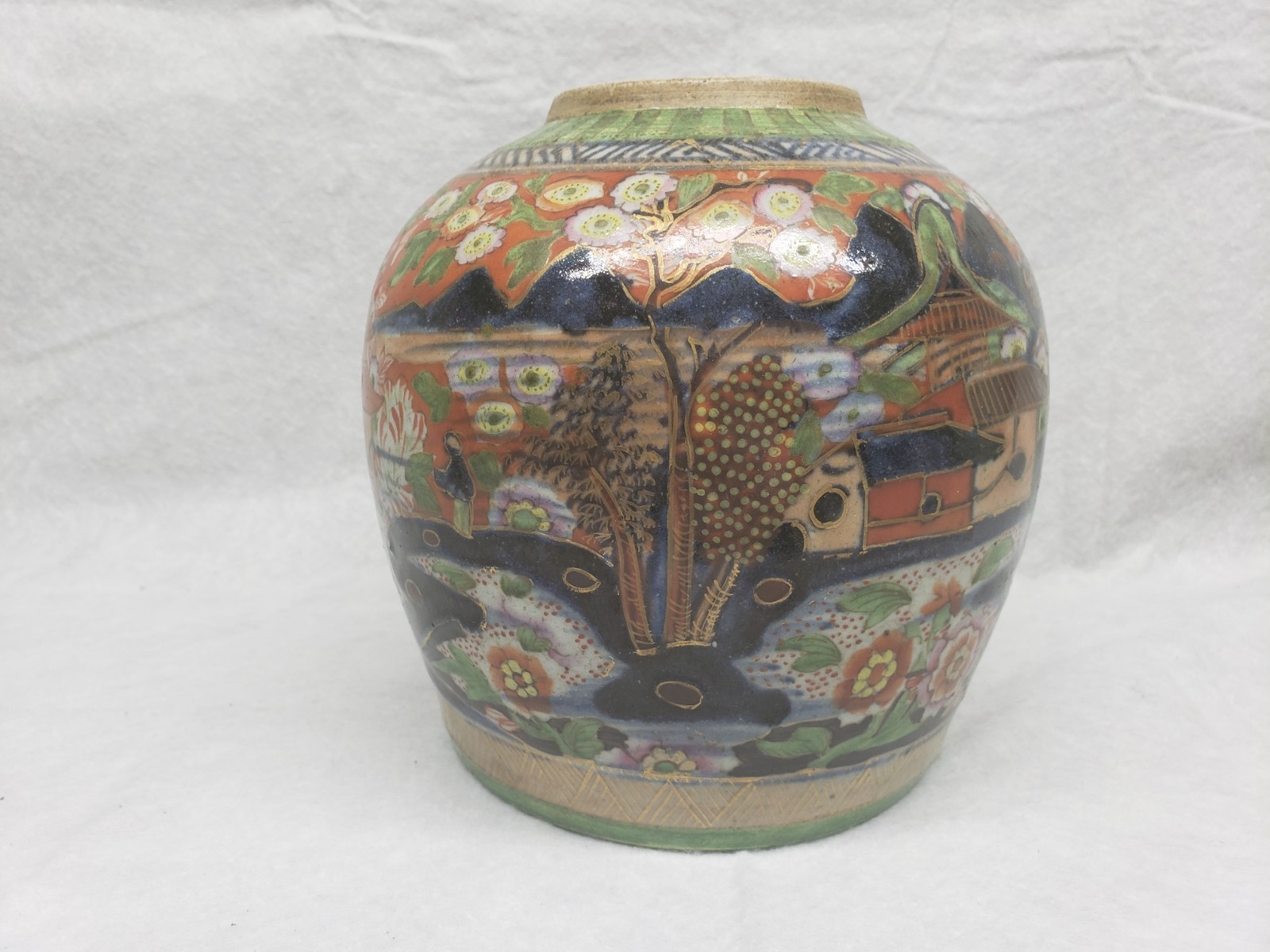 Vintage Japanese Kutani Porcelain Ginger Jar Dragon Pagoda Landscape 6.5