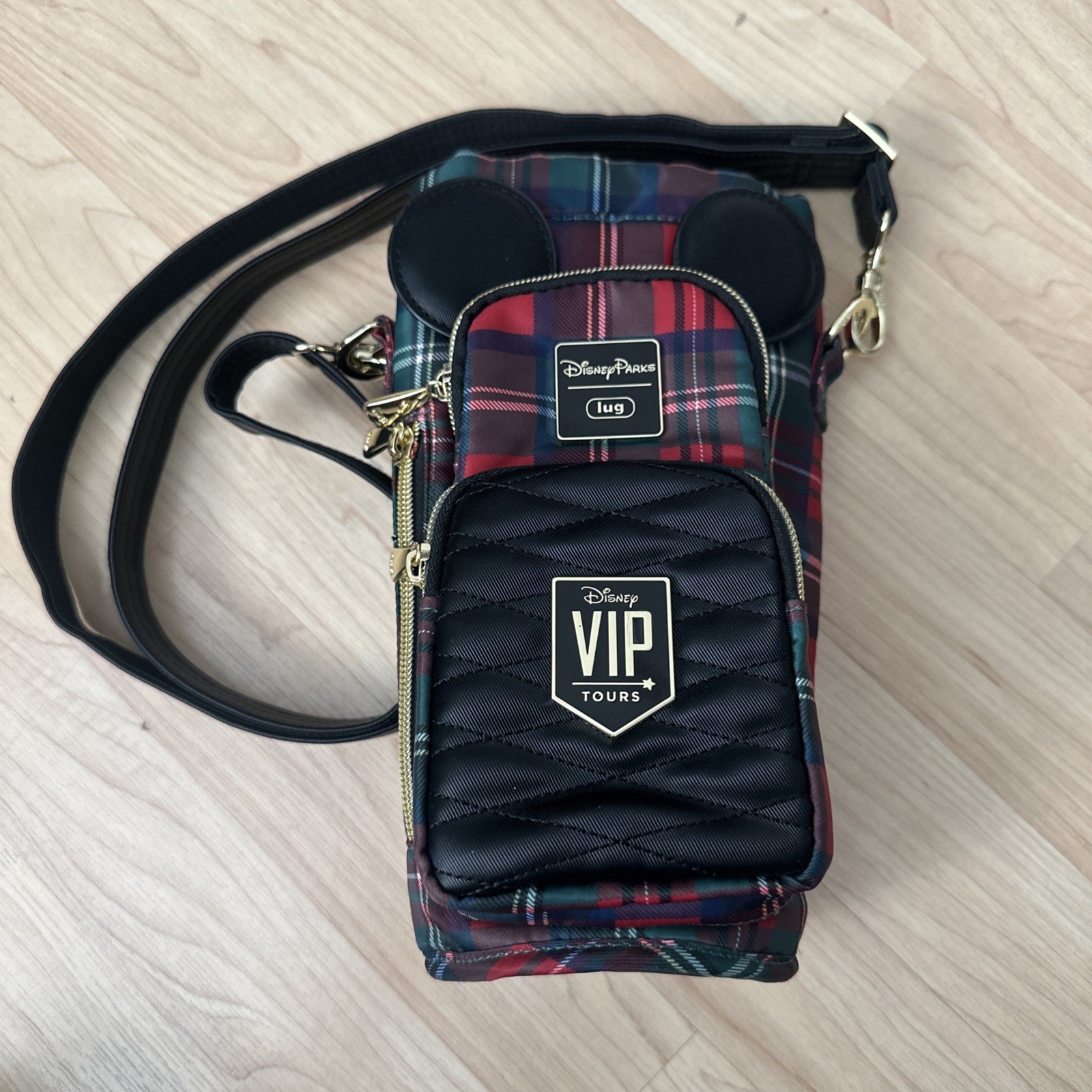 2025 Walt Disney World Exclusive VIP Tour LUG Crossbody Bag 