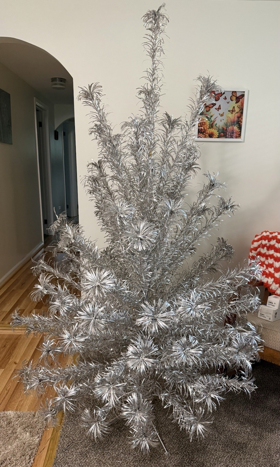 Vintage 6ft PECO Deluxe Silver Aluminum Christmas Tree 91 Branches