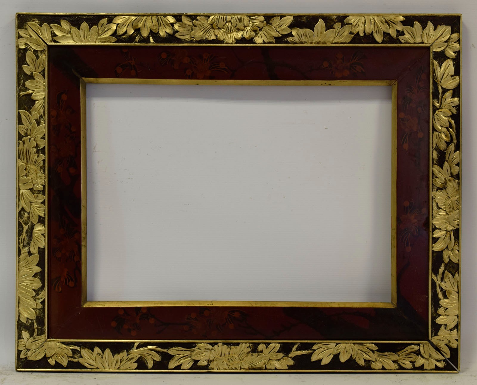 Frame, original condition, slightly overpainted: 19.7 x 14.0 in