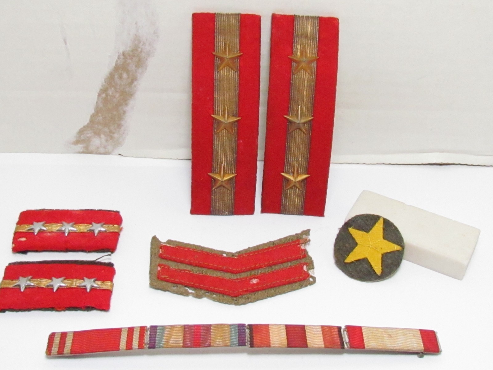 WW2 LOT OF IMPERIAL JAPANESE ARMY SERGEANT SHOULDER BOARDS & RANK INSIGNIA WWII