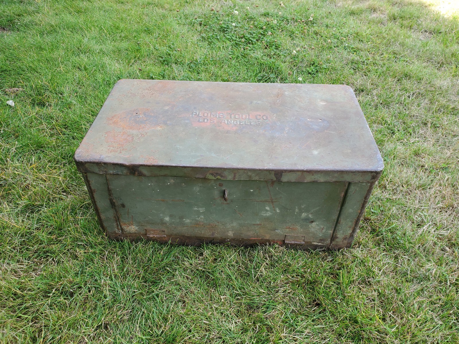 Rare Vintage Plomb Co Tool Box  Los Angeles CA Toolbox Plvmb Plumb 20.25x11.5x9