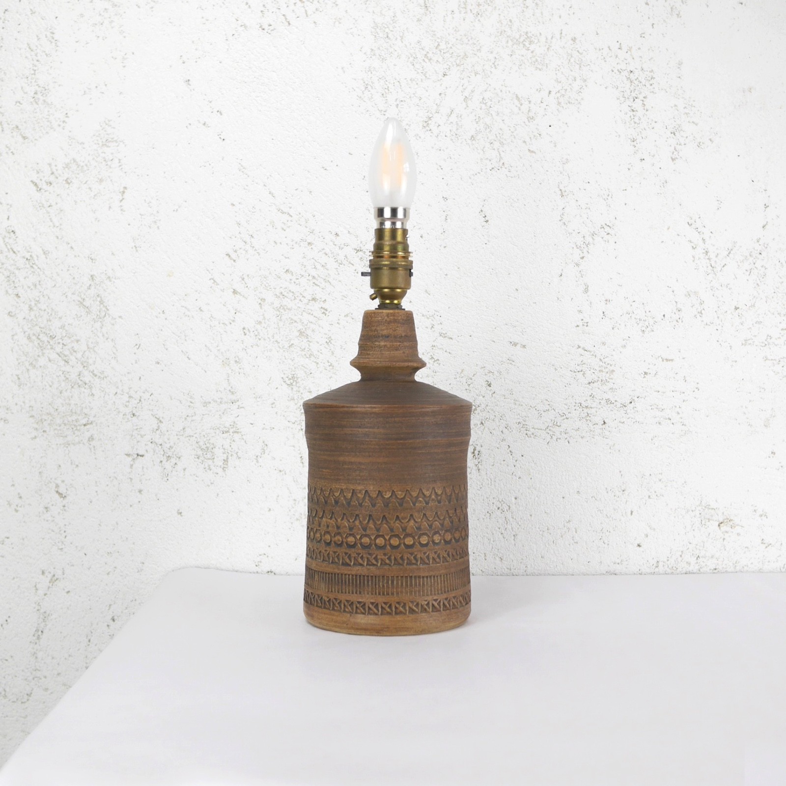 Vintage Mid Century Geometric Studio Pottery Lamp David White #103319