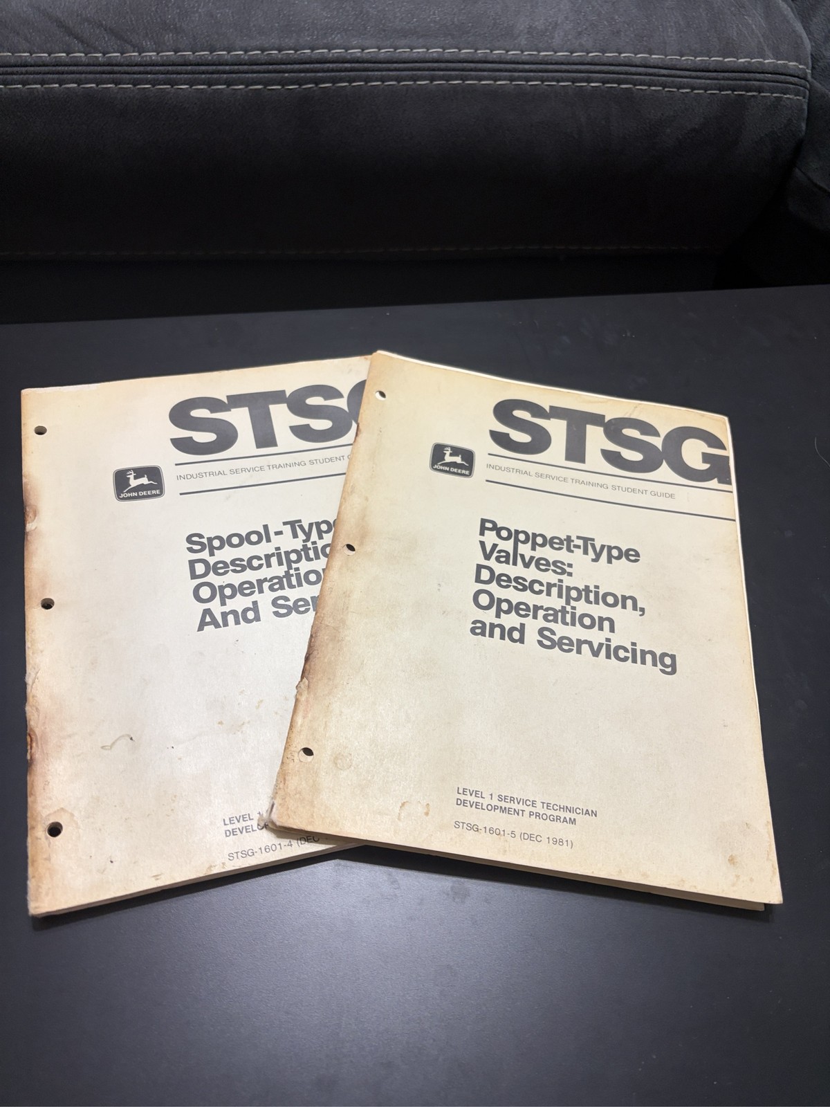 John Deere Industrial Service Training Student Guide Set 2 Manuals