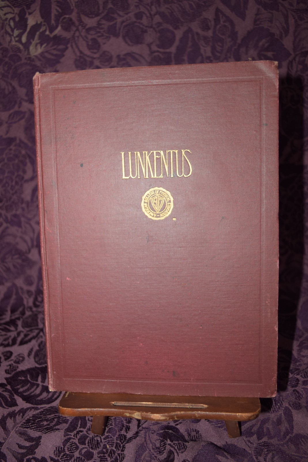 1917 \