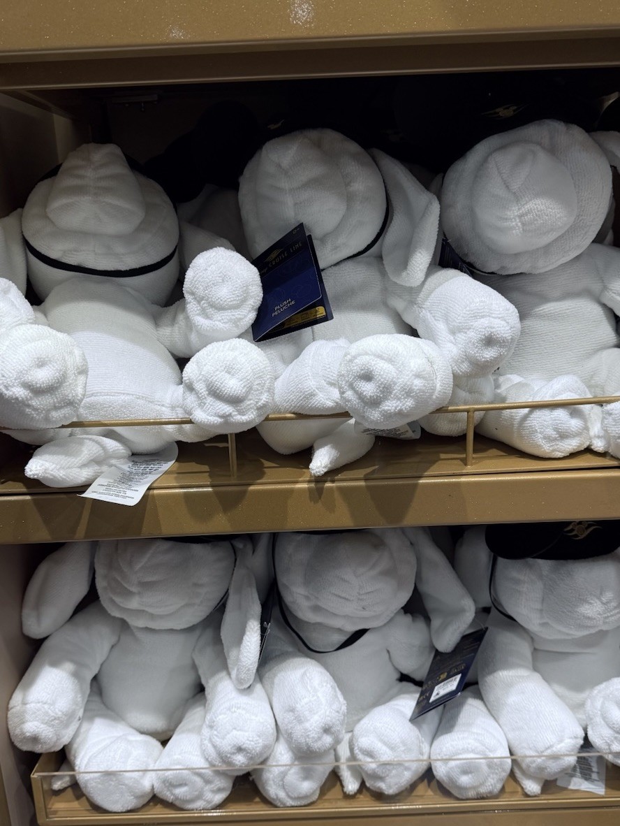 NEW Disney Cruise Line DCL Exclusive Evie Dog White Towel Plush Doll Mickey Ears NEW Disney Cruise Line DCL Exclusive Evie Dog White Towel Plush Doll Mickey Ears