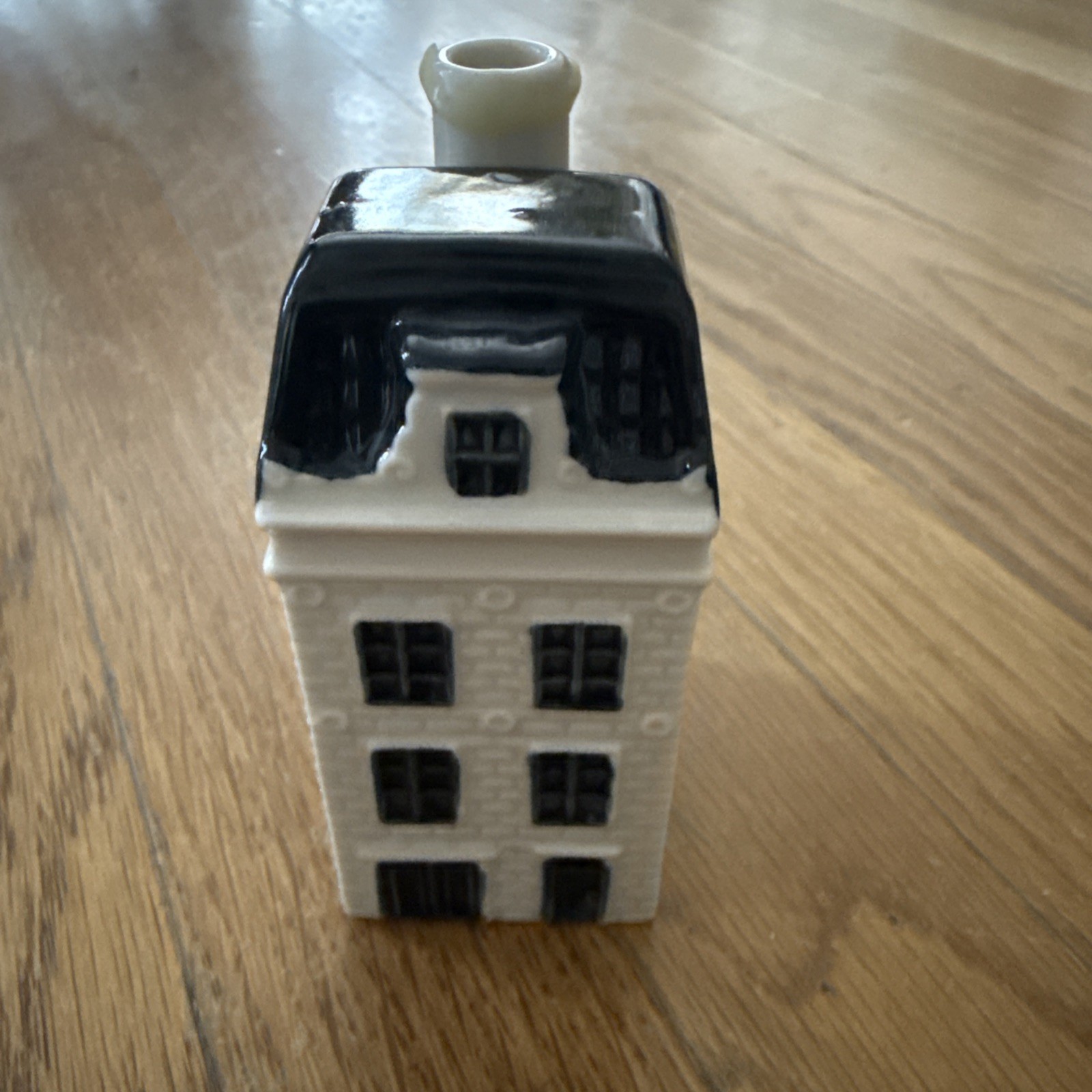 Vintage KLM Delft Dutch Blue House 43 BOLS Amsterdam 2017 Excellent Empty