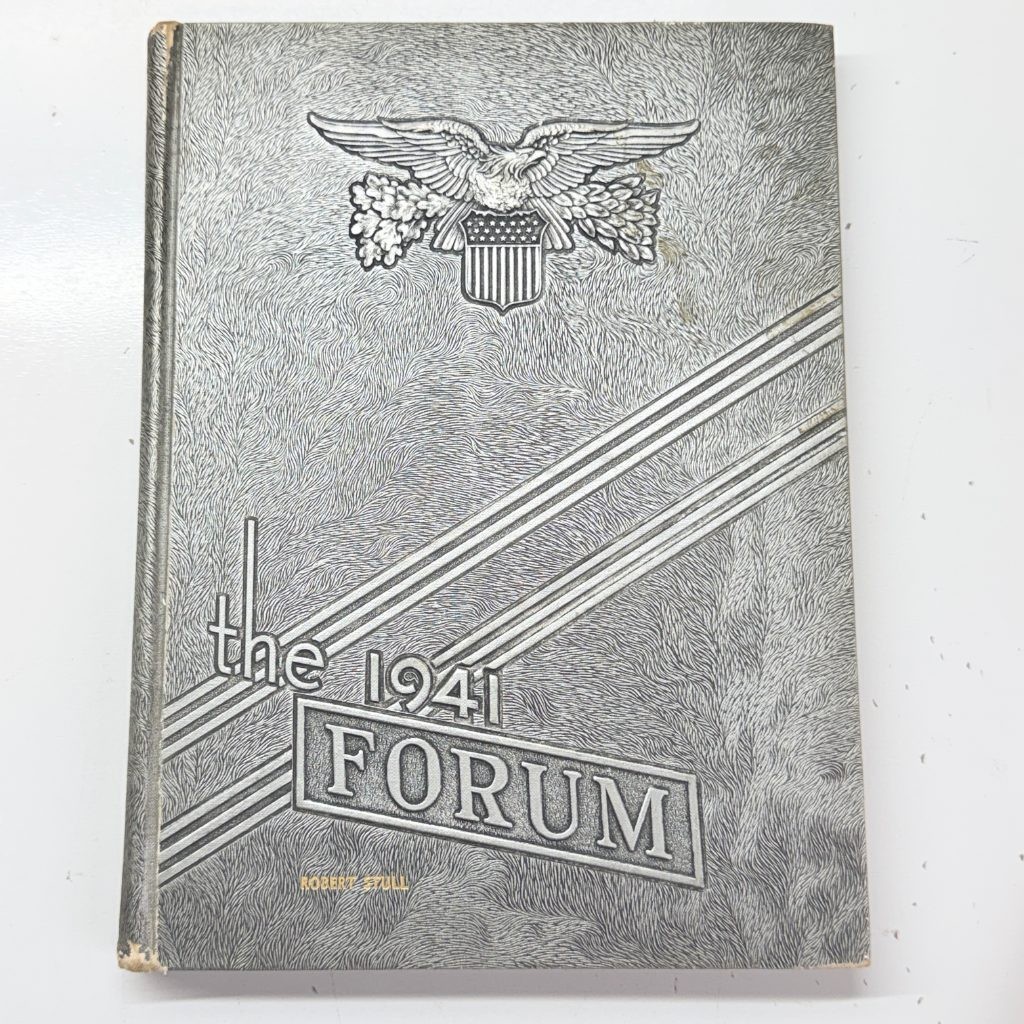 1941 The Forum High School Yearbook Signed Autographs Yellow Jackets Ohio Gray
