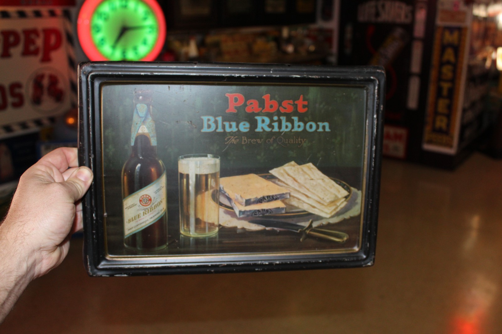 RARE 1930s PABST BLUE RIBBON BEER SELF FRAMED LITHO METAL SIGN MILWAUKEE WIS