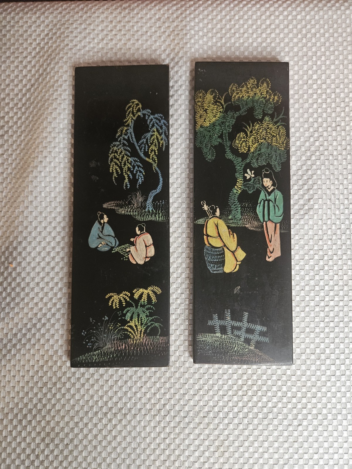 Vtg McM Vietnamese Black Lacquer Wall Panels (Pair) Signed Lien-Nghi C 60/70\'s