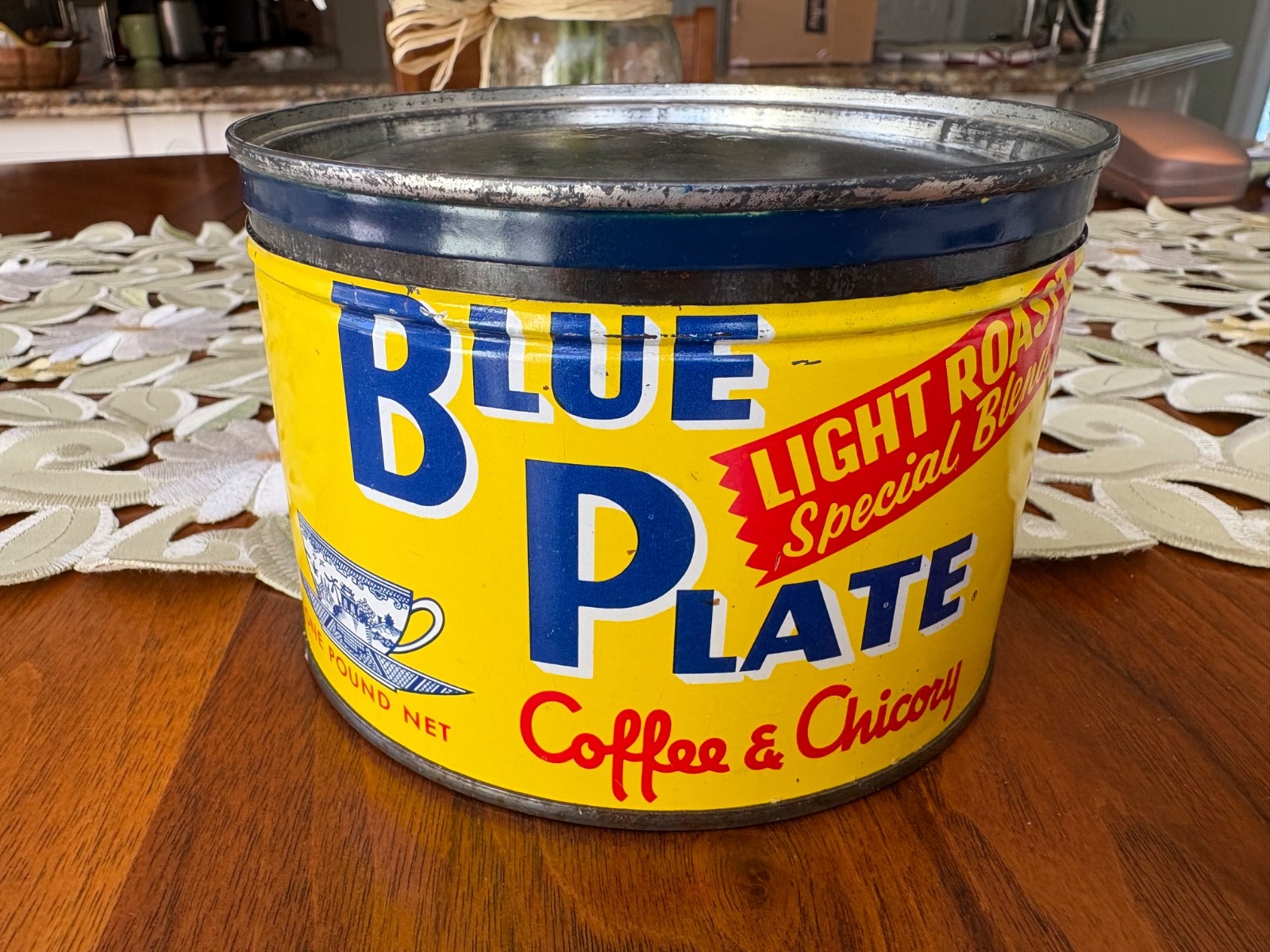 Vintage Blue Plate keywind coffee tin 