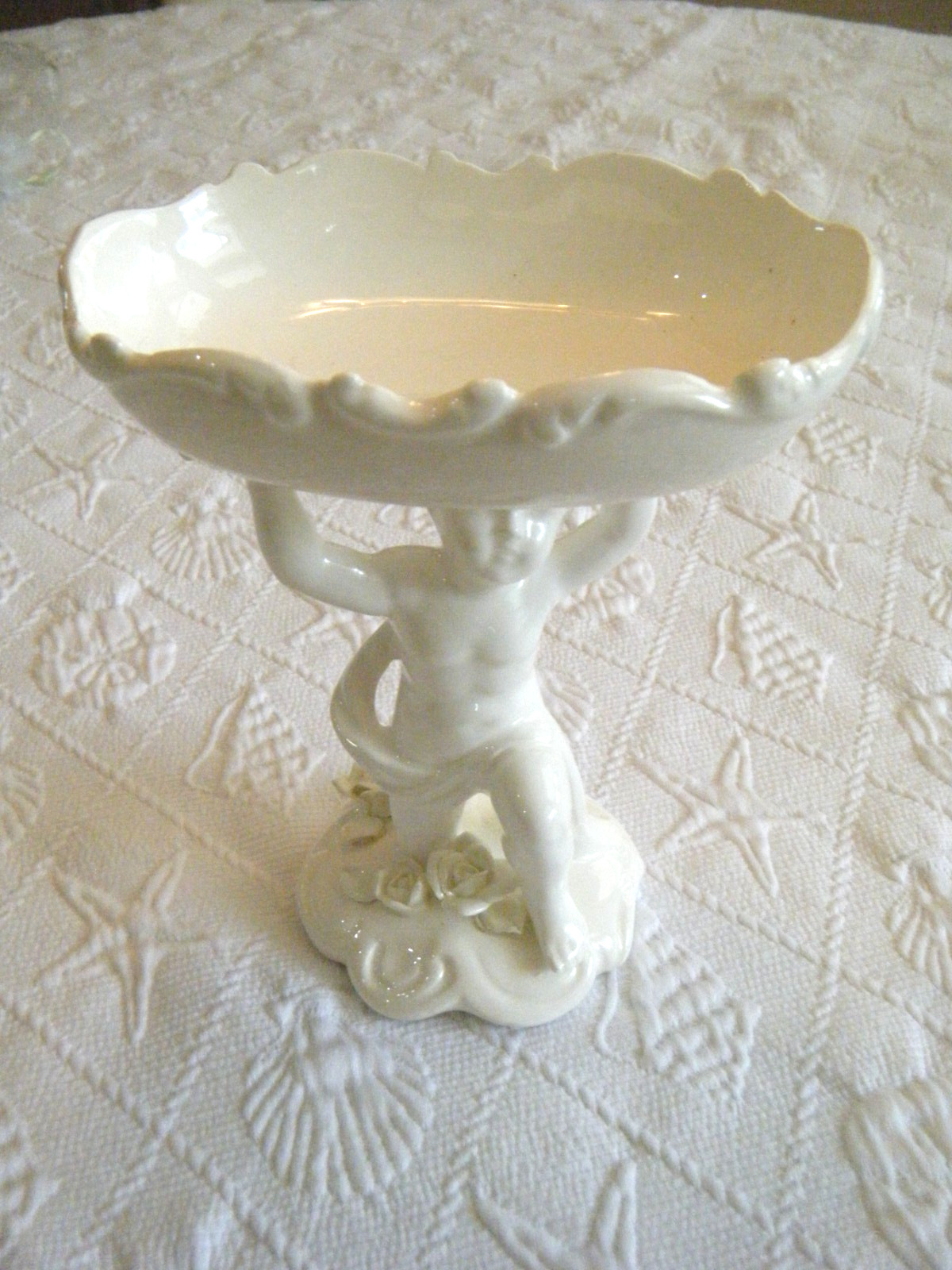STUNNING VTG ITALIAN CERAMIC CHERUB PEDESTAL SOAP CANDY SERVING DISH #E438S