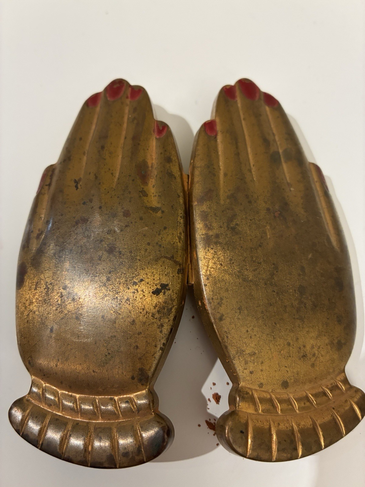 Vintage Volupte Hand Novalty 1940’s Make Up compact 