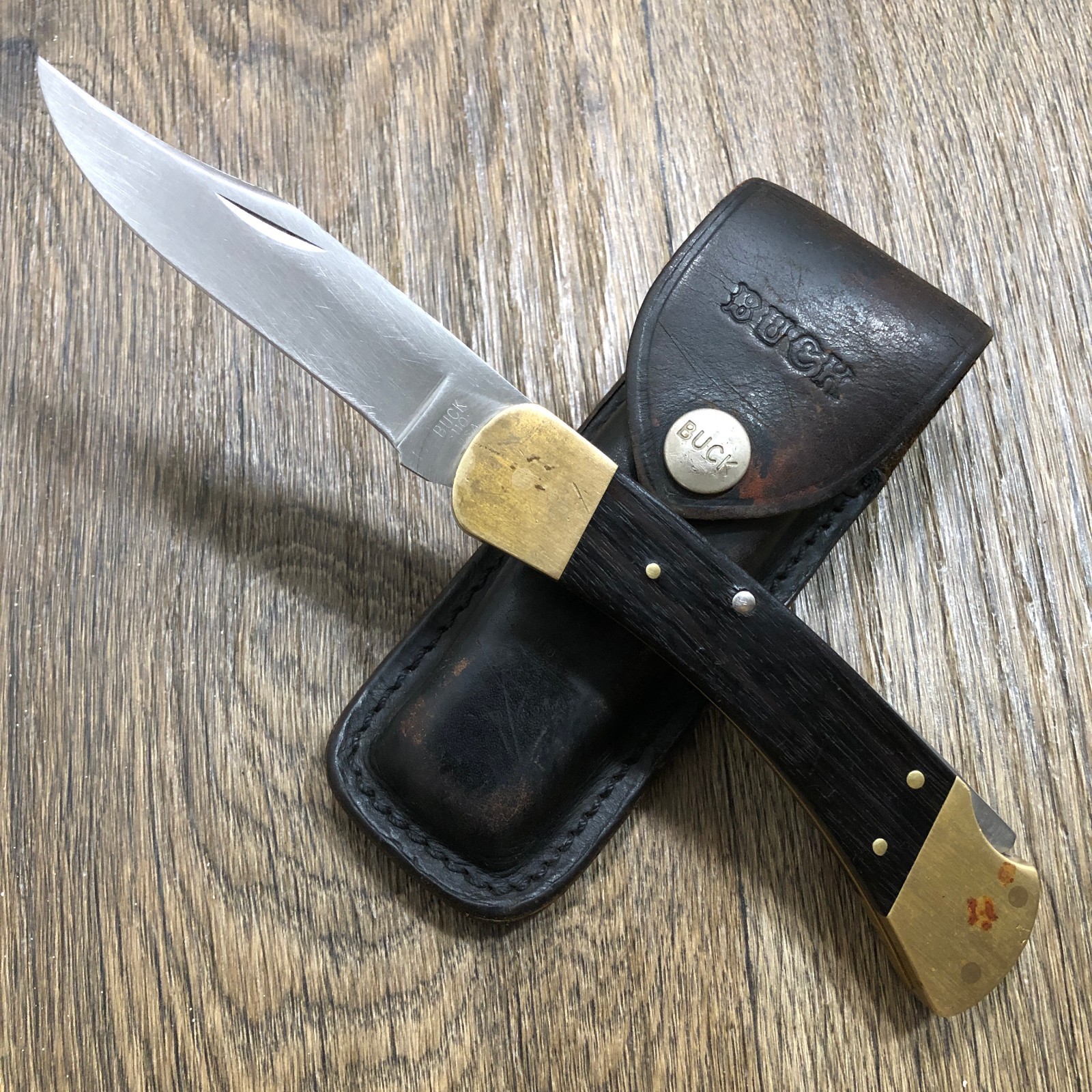 Vintage 70s Buck USA 110 Folding Hunter Pocket Knife & Belt Sheath TWO DOTS V5V7