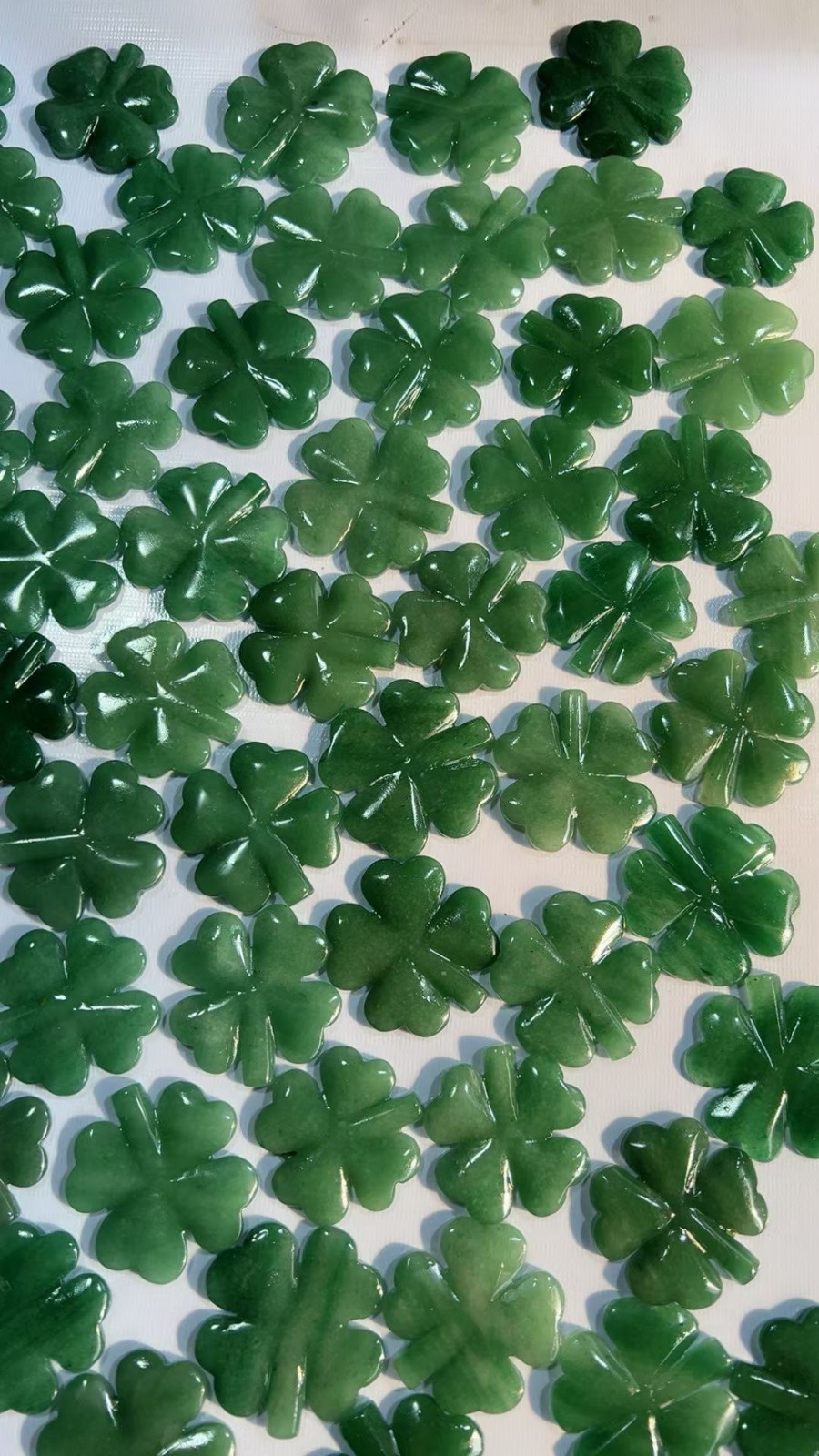 3PC Natural Aventurine Carved Clover Quartz Crystal pendant Reiki Healing 2 3PC Natural Aventurine Carved Clover Quartz Crystal pendant Reiki Healing 2