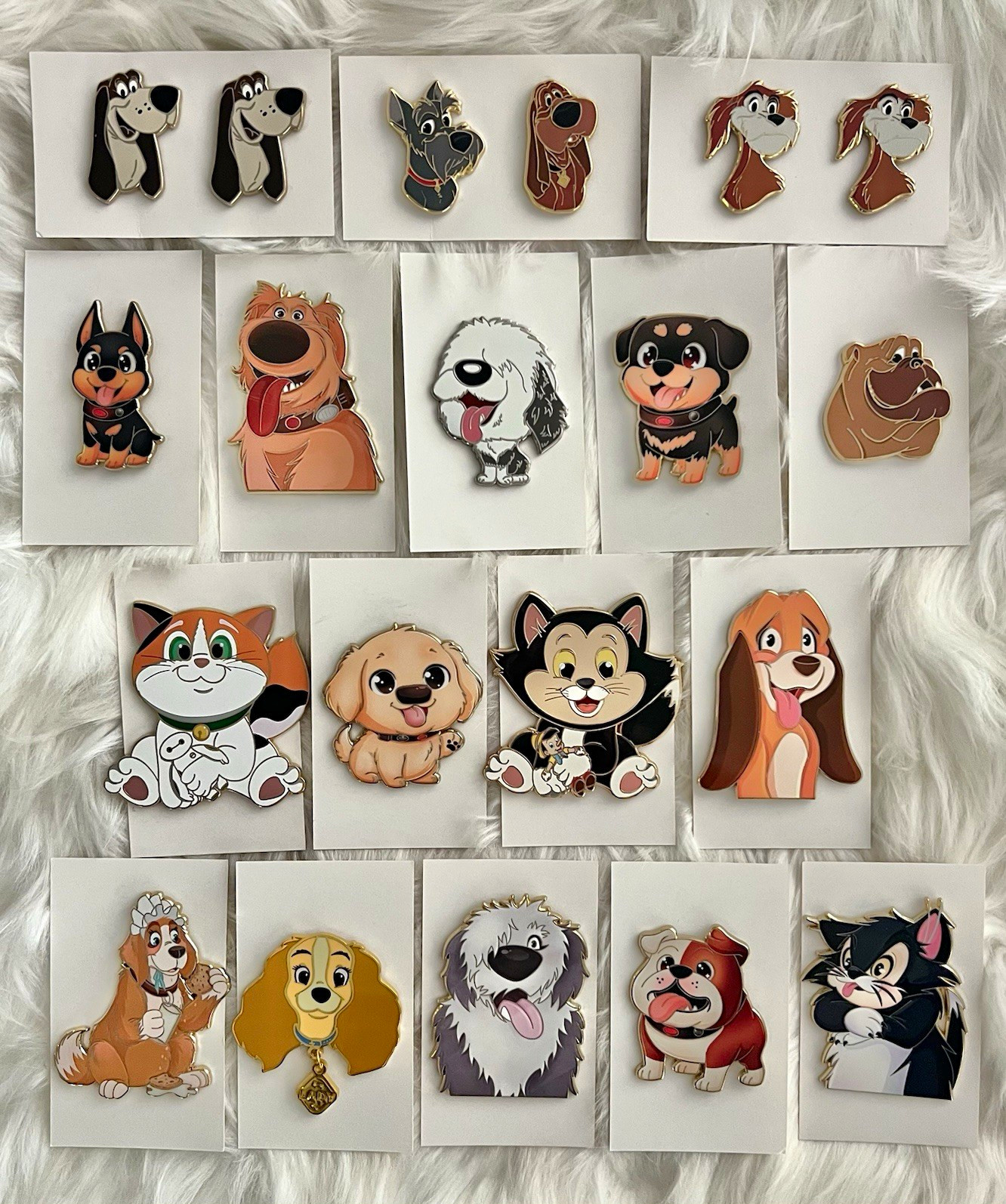 ATTN RESELLERS: Disney Dog & Cat Characters Collection of 20 ALL Fantasy Pins