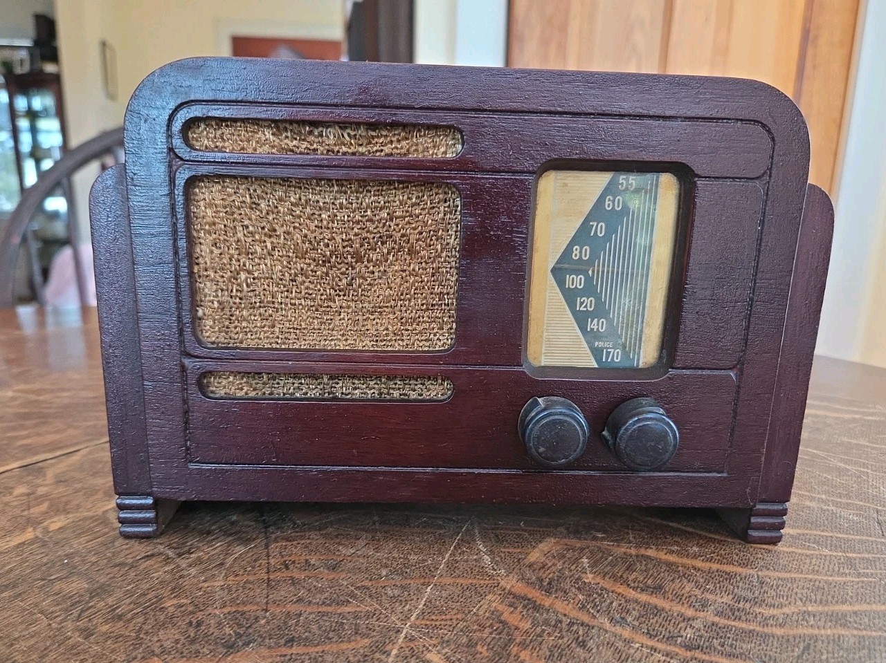 Vtg 1939 Art Deco RCA Model 9TX-33 Little Nipper AM Tabletop Tube Radio