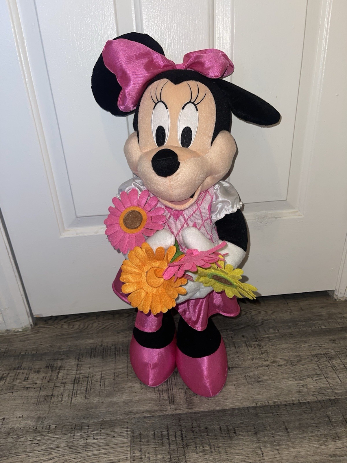 Vintage Gemmy Disney Minnie Mouse Over 1 Ft Tall