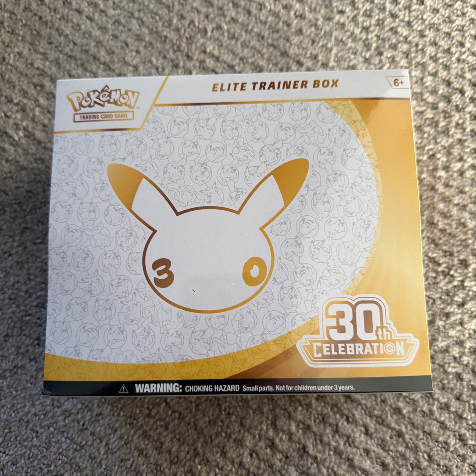 Élite Trainer Box 30th Anniversary Pokemon Card Game-NEW SEALED-READY TO SHIP