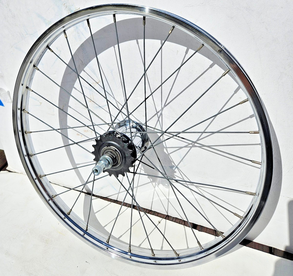 Vtg Schwinn Stingray Fastbcak Rear 3 Spd SA Bicycle Wheel 20\