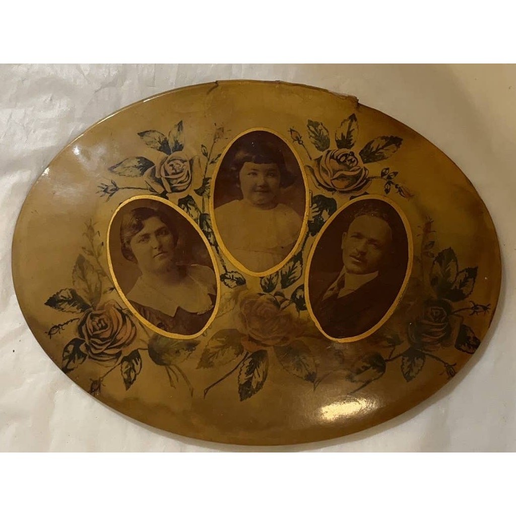 Vintage Photo Family Portrait Button