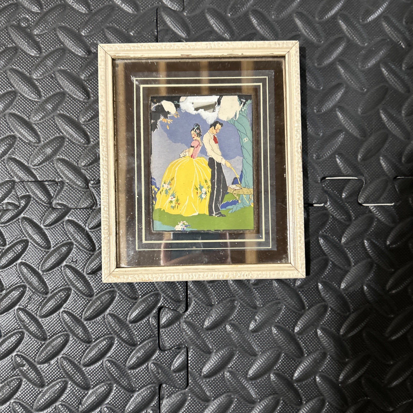 1930s Art Deco reverse-painted silhouette picture