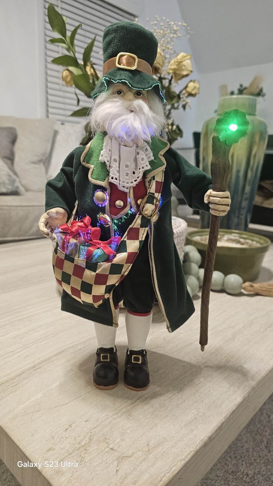 Vintage W.M.G. Green Santa Claus Figurine Lighted Staff Polyresin Head