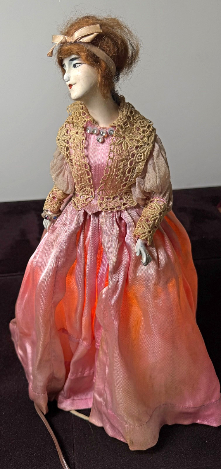 Antique C 1900 Chalkware Lady Half Doll w/ Full Dress Table Lamp -Works ZZ928