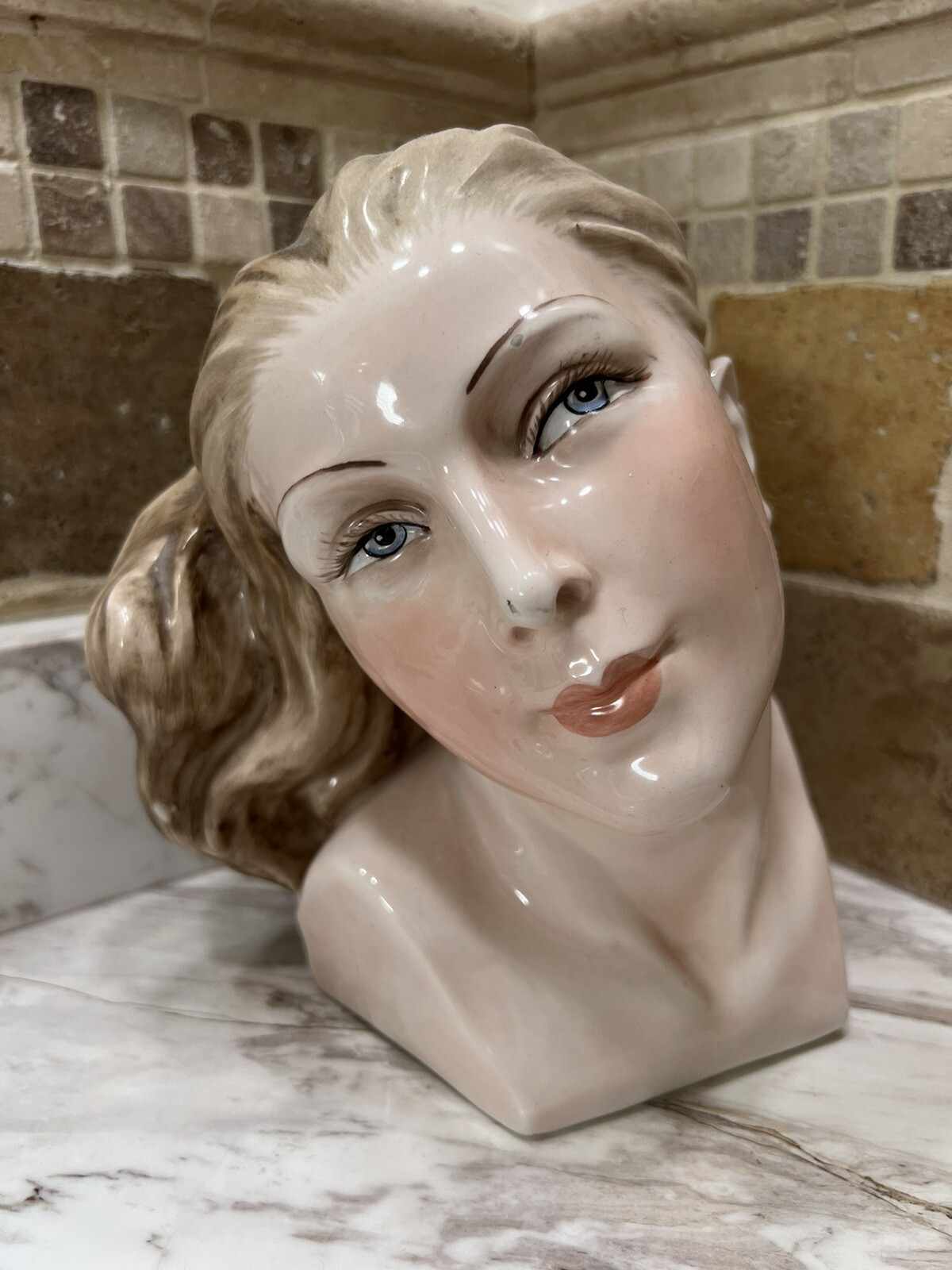 1920s-1930s Beautiful Woman Porcelain Bust (Made in Italy) Hand Made Antique