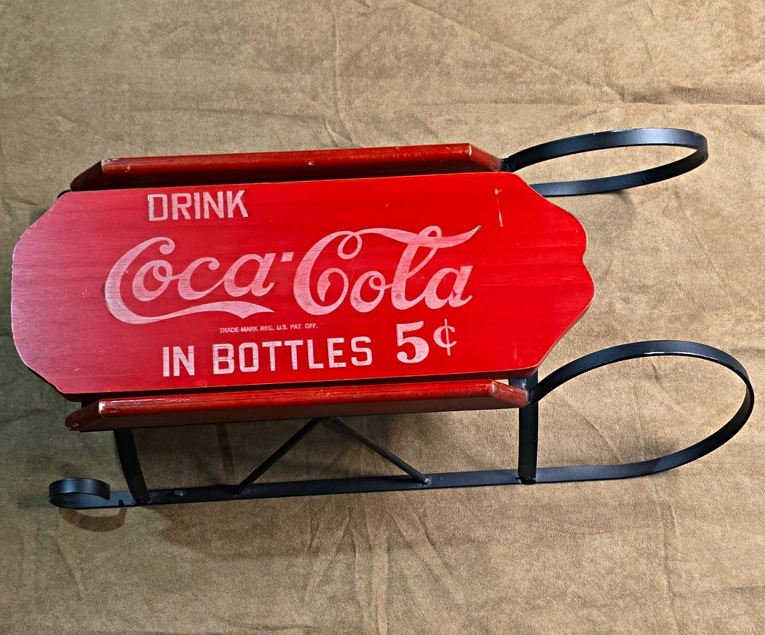 RARE Vintage Style Coca-Cola Holiday Sleigh Display Centerpiece