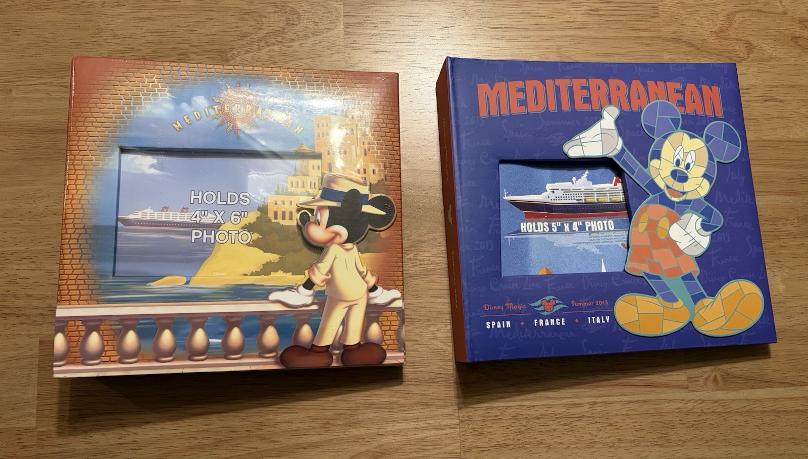 Disney Cruise Line Mickey Mouse Mediterranean 4x6 Photo Albums Lot of 2 (2013)