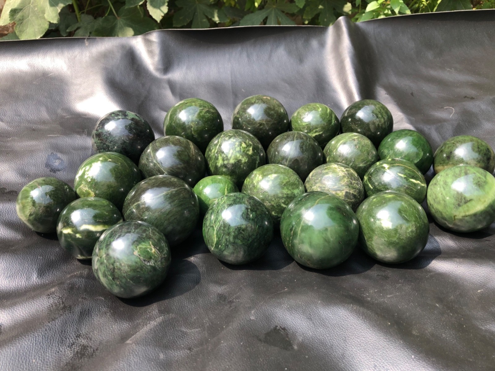 Beautiful 20KG Natural Nephrite Jade Polished Ball Shape Gemstone Wholesale Lot