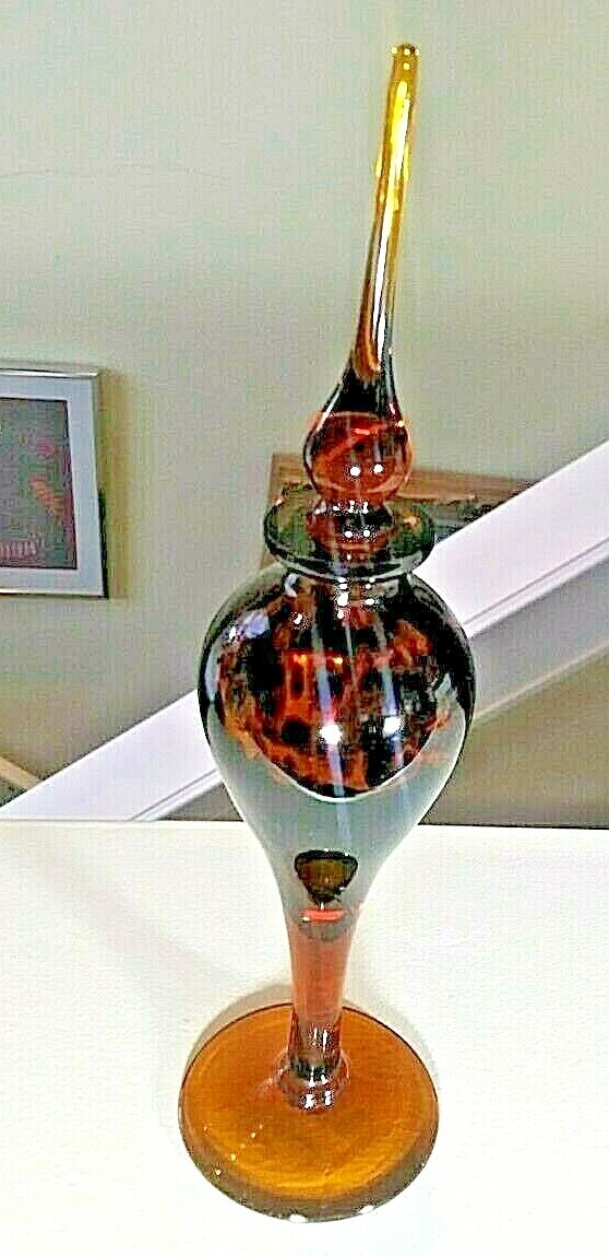 Appox 9.5 VINTAGE BEAUTIFUL BROWN CRYSTAL PERFUME BOTTLE