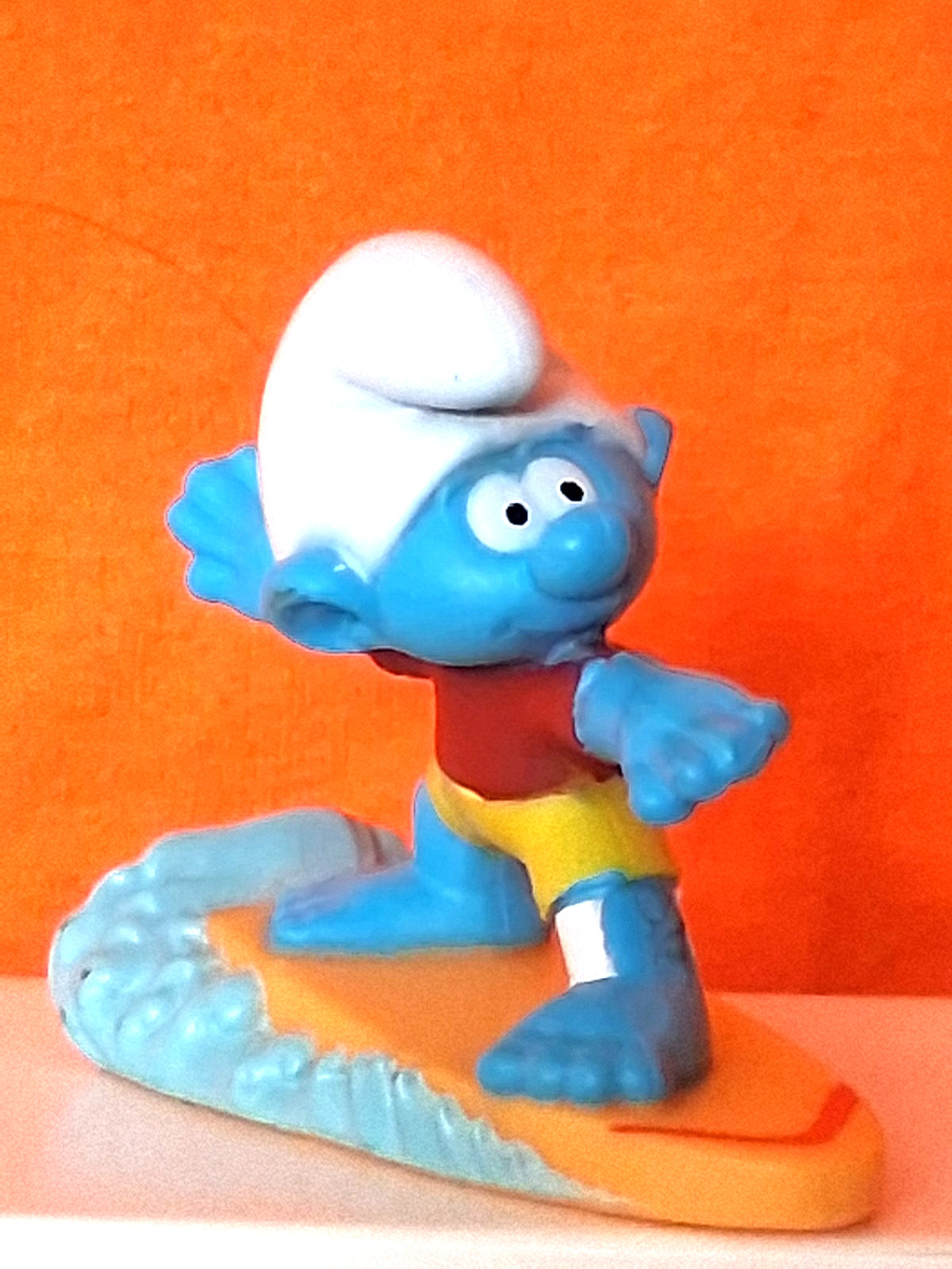 RARE McDonald's Europe Jokey SMURF on Surfboard Happy Meal Toy Schleich 2024