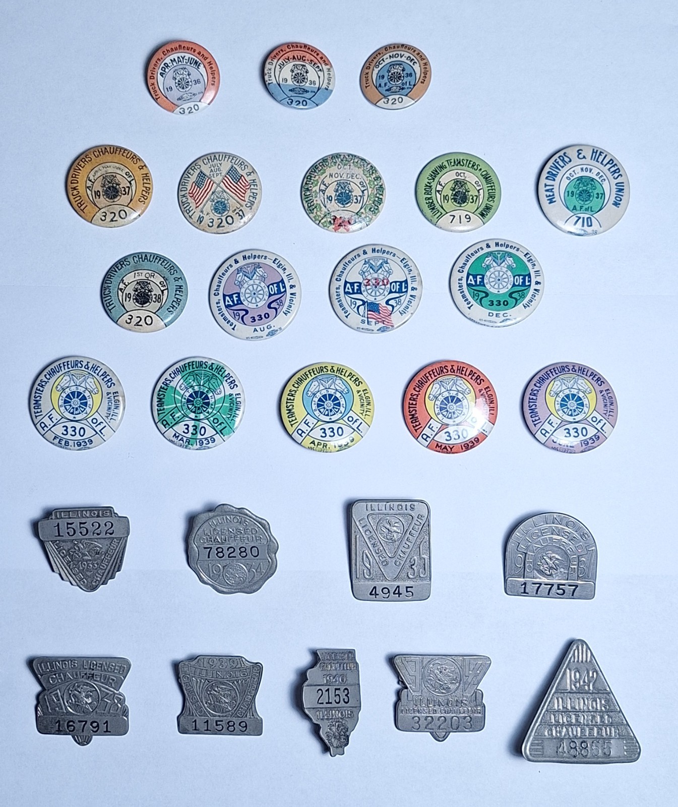 26@ 1933 - 1942 Illinois Chauffeur License Pins Badges Union Teamsters Buttons