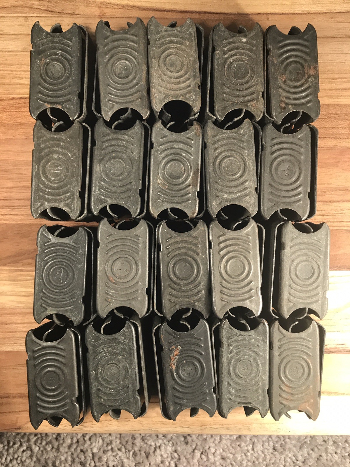 (10) USGI M1 Garand Enbloc clips 8 round En bloc clips Random Makers (10) USGI M1 Garand Enbloc clips 8 round En bloc clips Random Makers