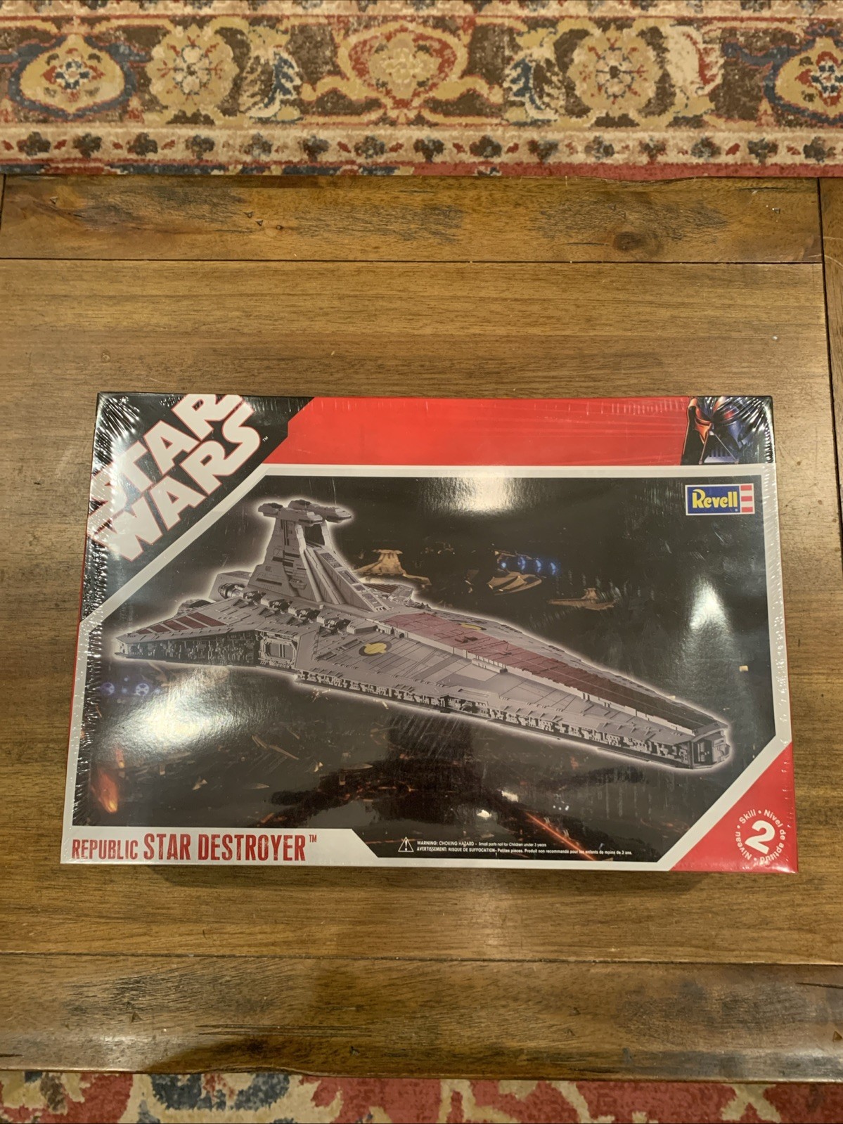 Republic Star Destroyer Revell Star Wars Plastic Model Kit NEW Sealed