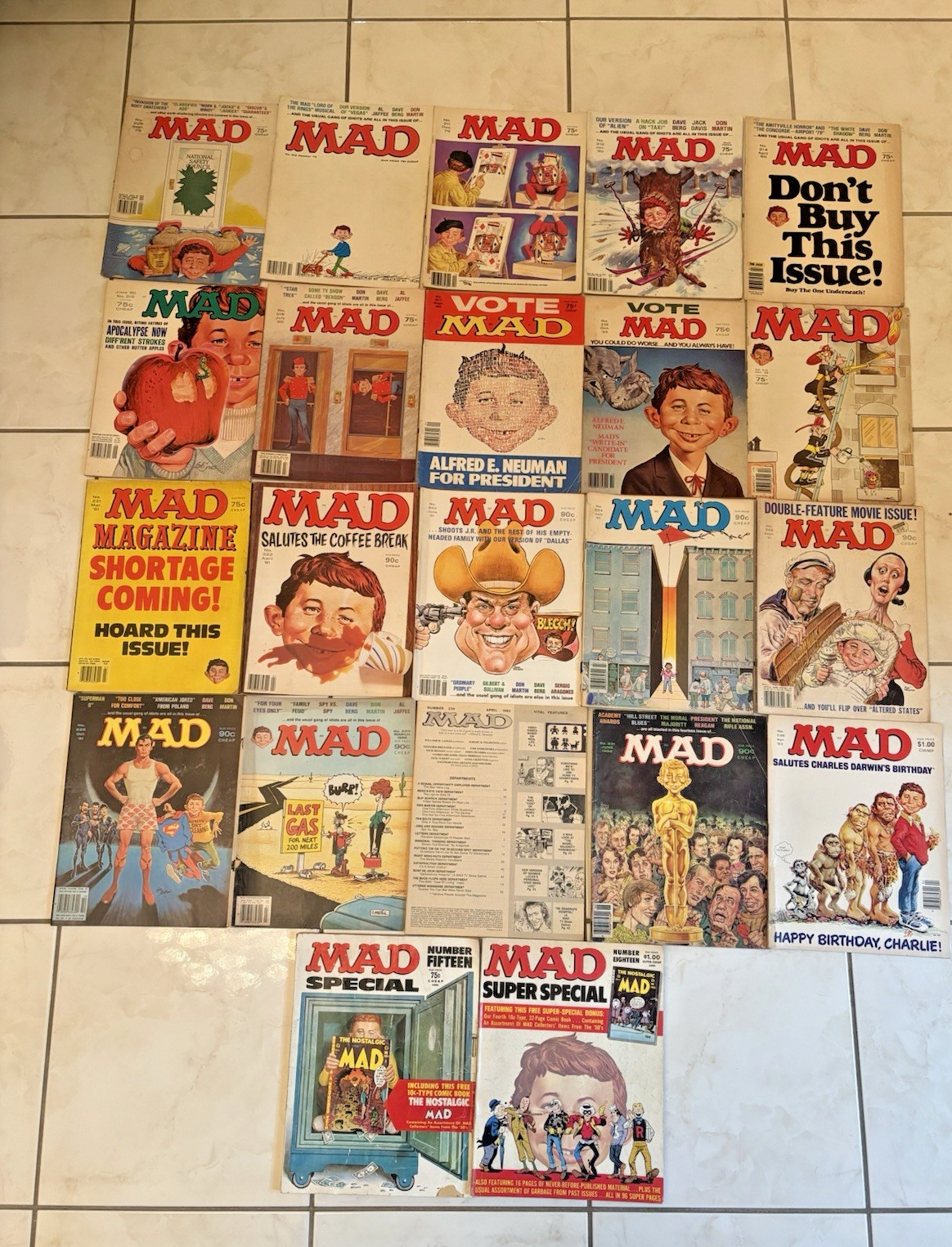Lot 22 Vintage MAD Magazines 1974-83 209-12,214-19,221-226,229Superman,Star Trek