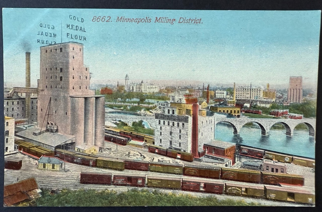 Vintage Minneapolis Postcard Gold Medal Pillsbury Flour Signs 1910 Railroad Mill