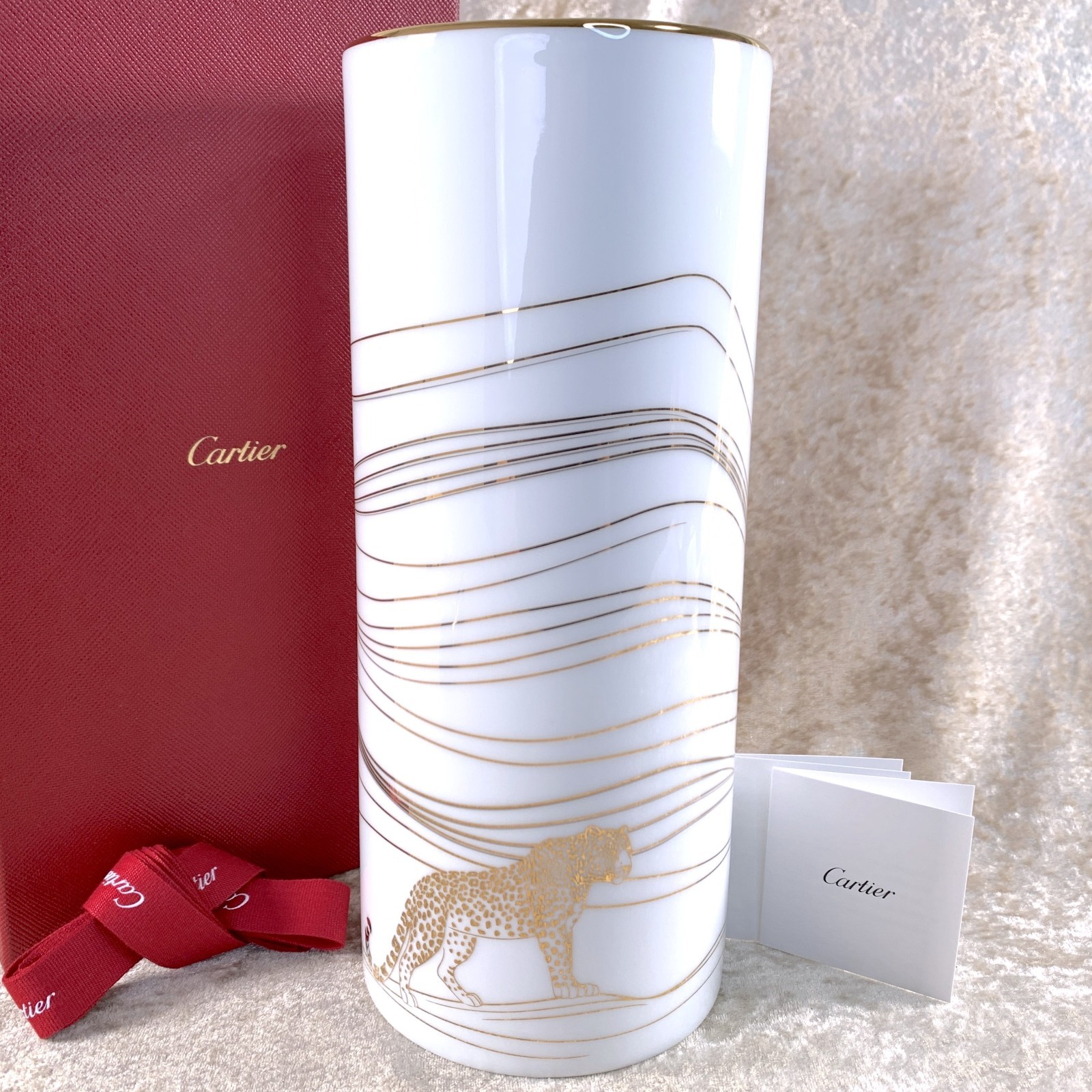 Cartier Porcelain Vase Panthere de Cartier Rare VIP Gift from Cartier with Case