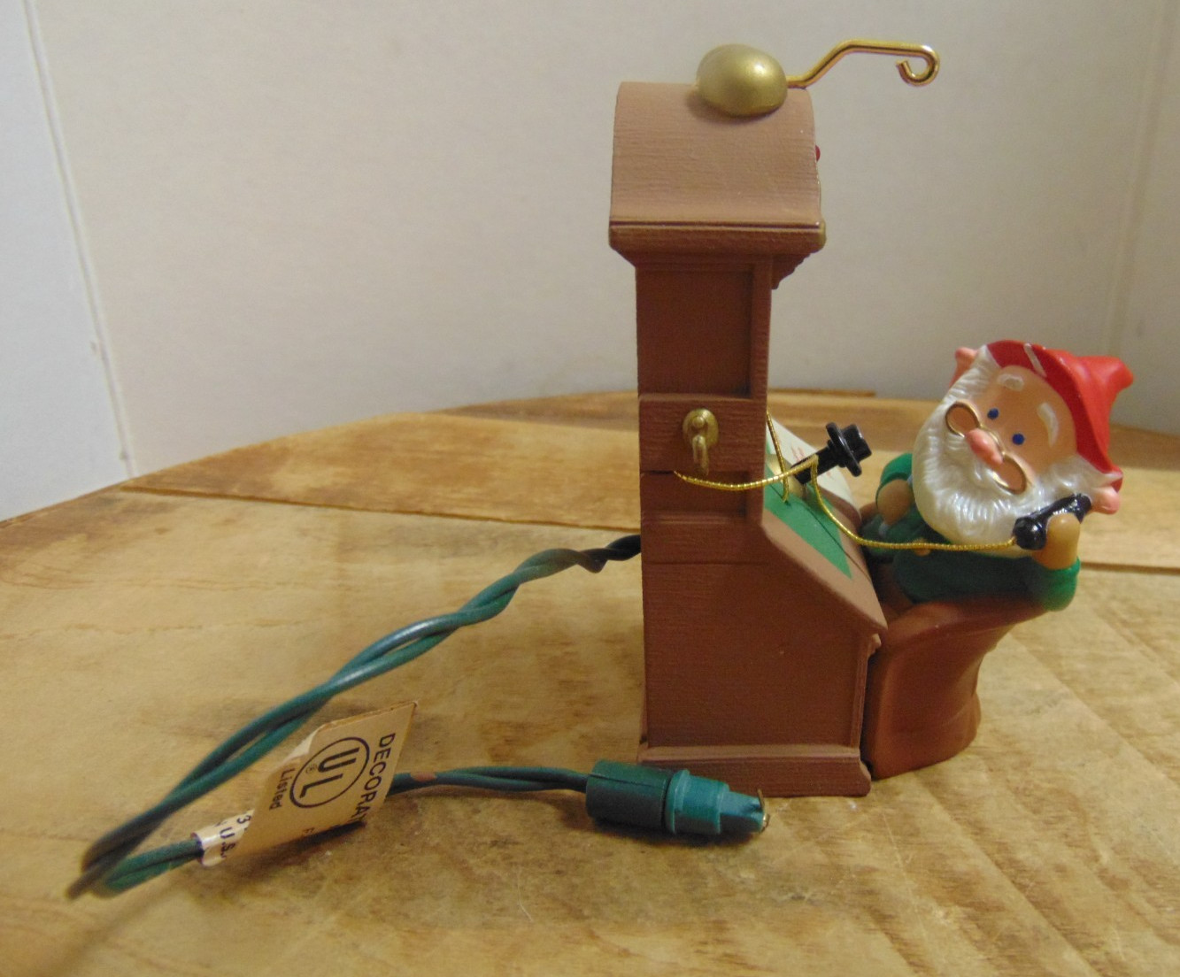 Vtg 1991 Hallmark Keepsake Ornament Santa\'s Hot Line Christmas Ornament - No Box