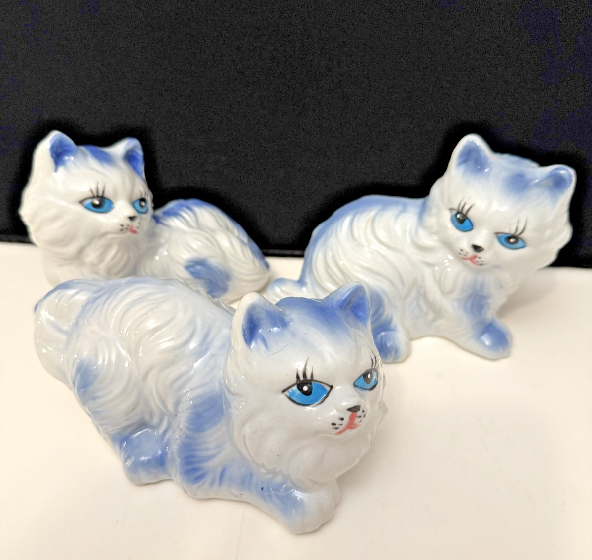 Vintage Blue and White Ceramic Persian Cat Figurines, Set of 3 Family Trio