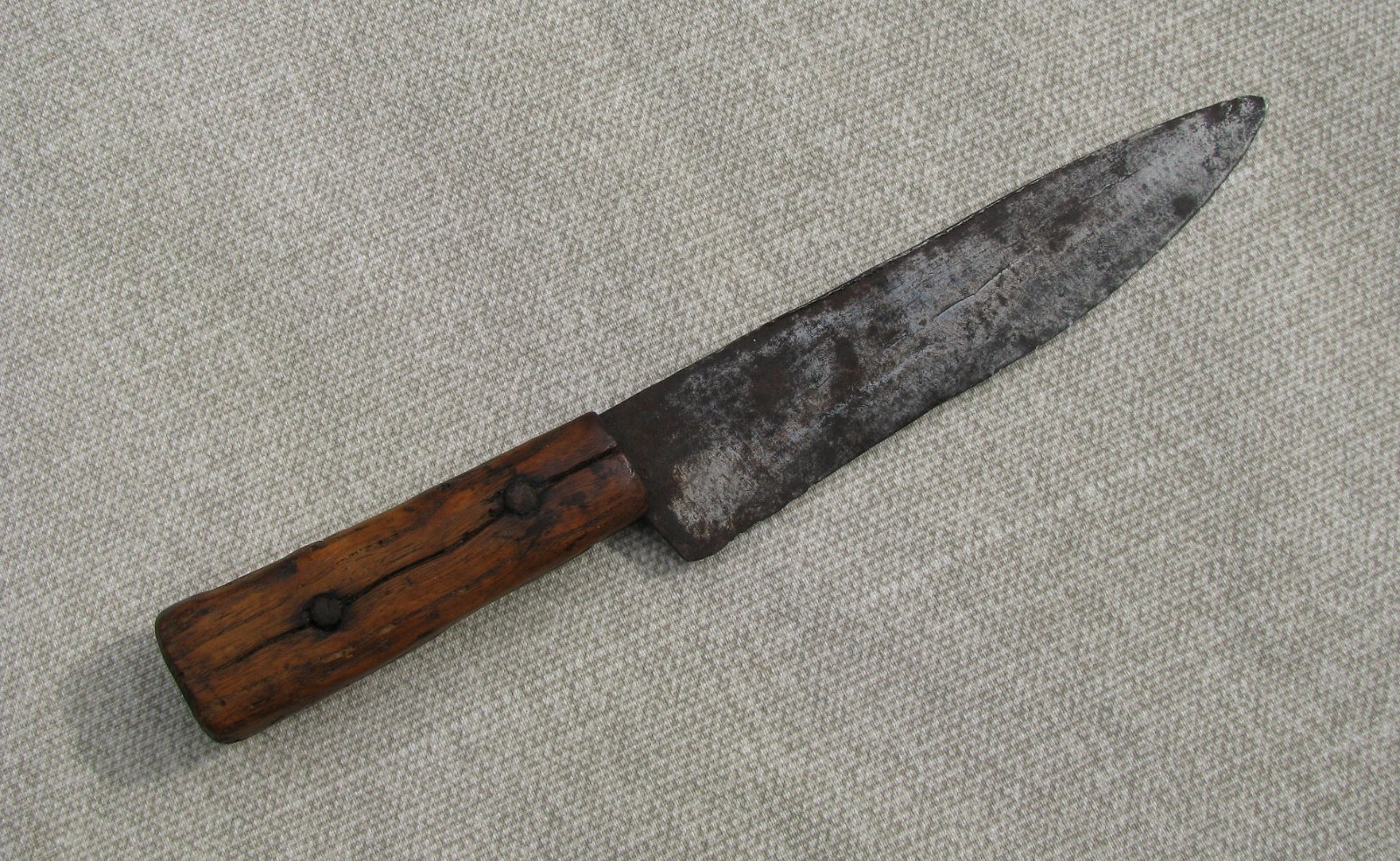 RARE LATE MEDIEVAL PERIOD HAND MADE ENGLISH KNIFE CIRCA 15th CENTURY / 1400’s