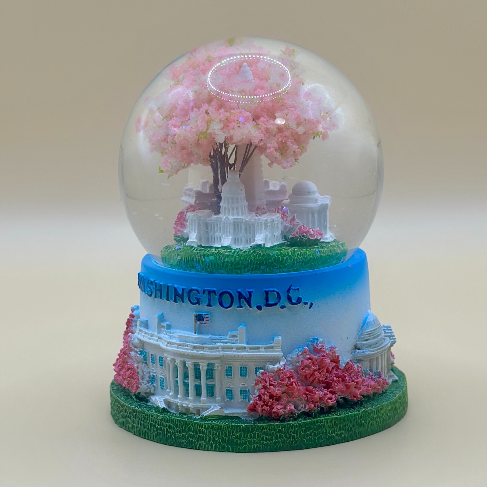 Washington DC Glitter Snow Globe Landmarks Cherry Blossom Resin - 3 Sizes