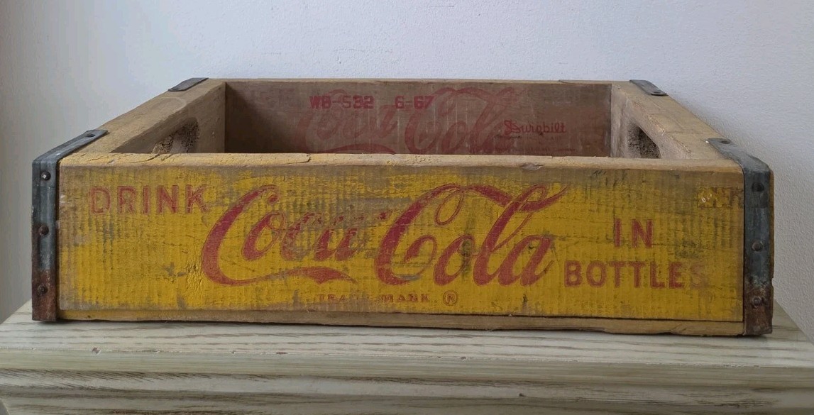 Vintage Wood Coca Cola Bottle Crate ALTON ILLINOIS 1968 Yellow And Red 18 X 12