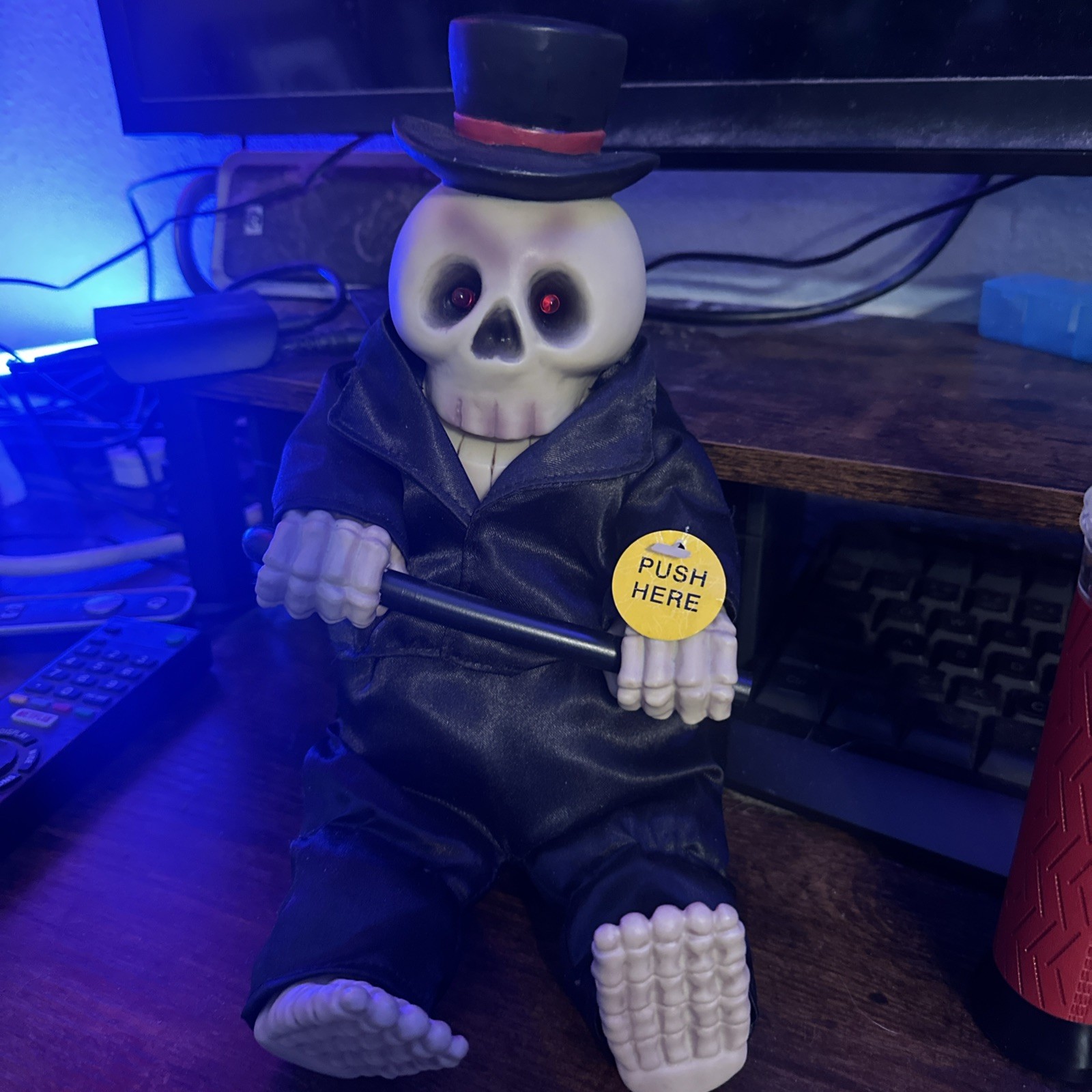Vintage Gemmy Animated Singing Skeleton Putting on the Ritz Seated Halloween