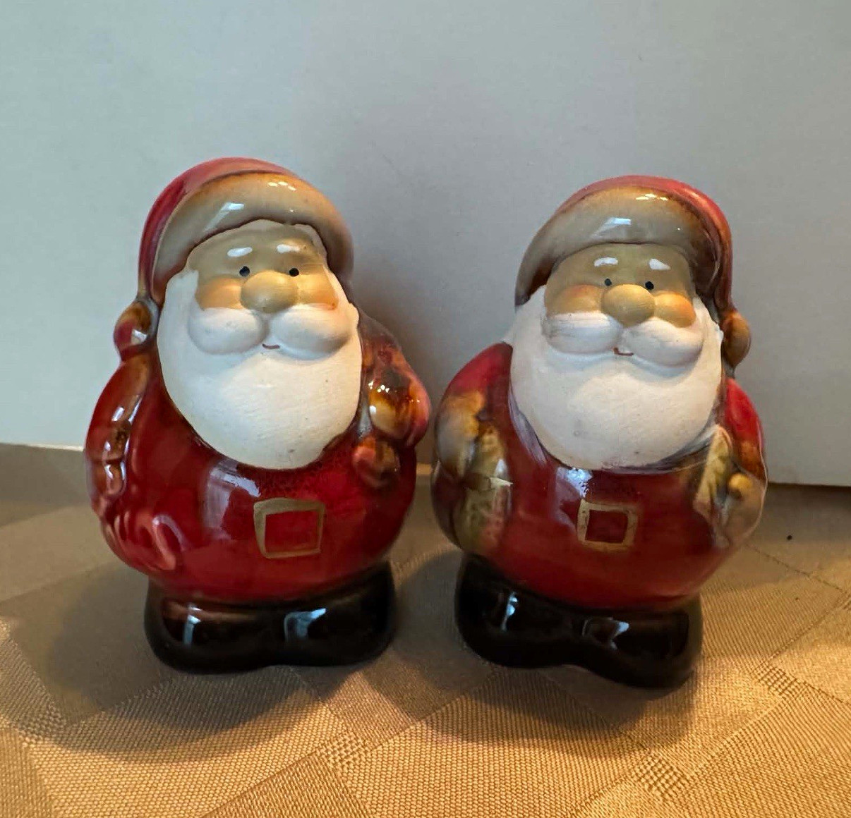 Vintage Ceramic Santa Claus Salt and Pepper Shakers Set Christmas Holiday Decor
