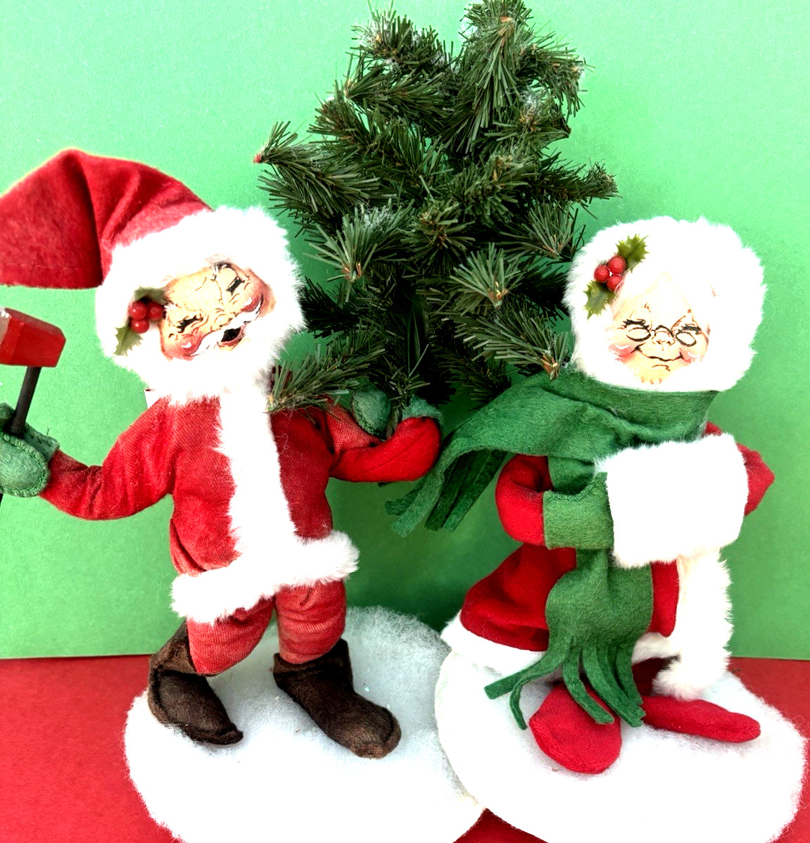 VTG LOT 1992 Annalee 2 Christmas Dolls Santa & Ms Claus 9\